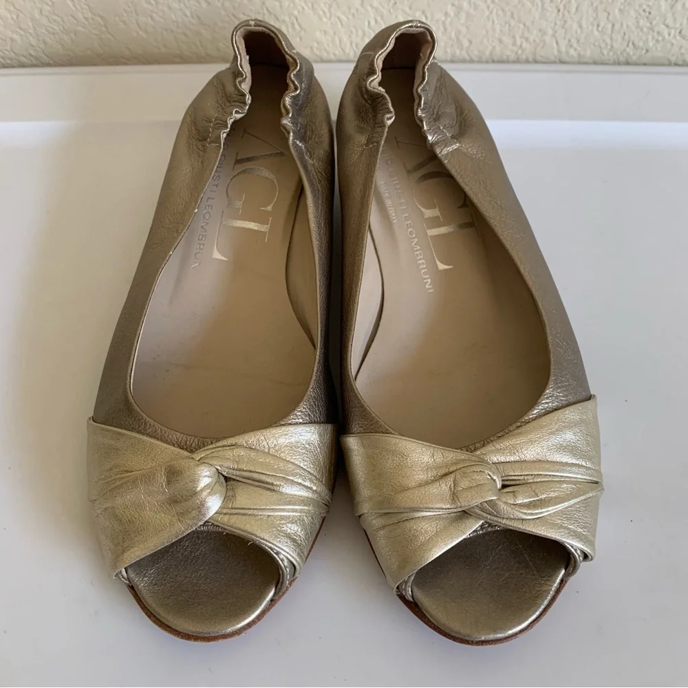 AGL Vero Cuoio Metallic Pale Gold Leather Slip On Twist Peep Toe Wedge EU 35.5